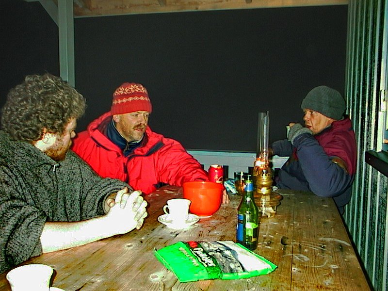 AUT_1662.JPG - Det dukka etterhvert også opp ein gjestebergul: Bernt Ole Ravlum