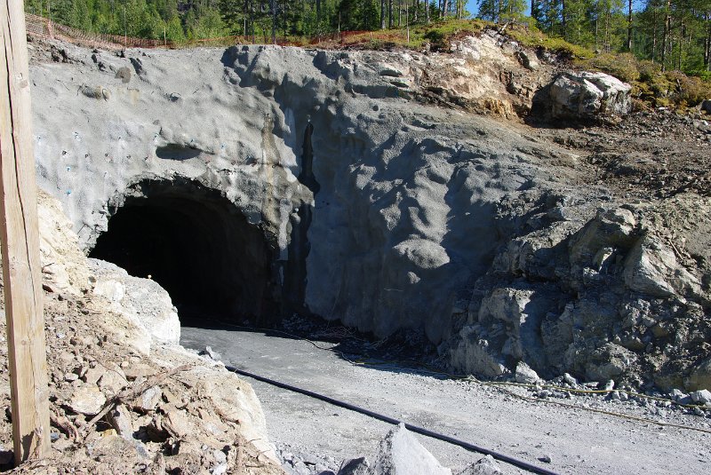 IMGP0932.JPG - Tverrslag på jernbanetunnelen mellom Hommelvik og Hell