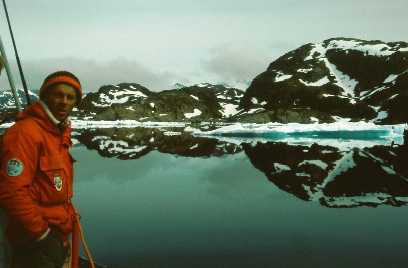 103_50.jpg - Dag ved rekka på Timmik ute  i Sermilikfjorden